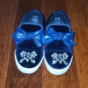 Toddler girls size 12 Badgley Mischka shoes